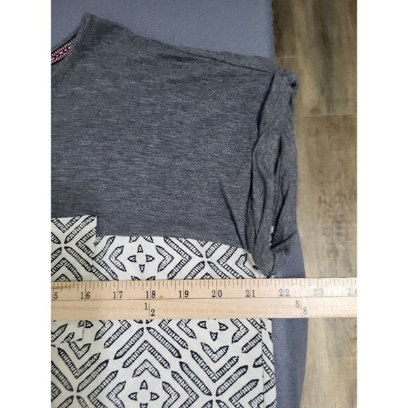 KNOX ROSE Women's SZ LG Short Sleeve Geometric Print Blouse Cream Gray - Picture 7 of 9